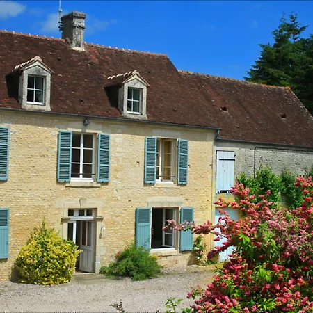 Holiday home Grande Maison Xviiieme Avec Jardin Clos, Ping-pong Et Option D'hotes - Animaux Acceptes - Fr-1-497-193