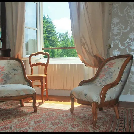 Grande Maison Xviiie Avec Jardin Clos Et Animaux Acceptes - Fr-1-497-193 * Ri